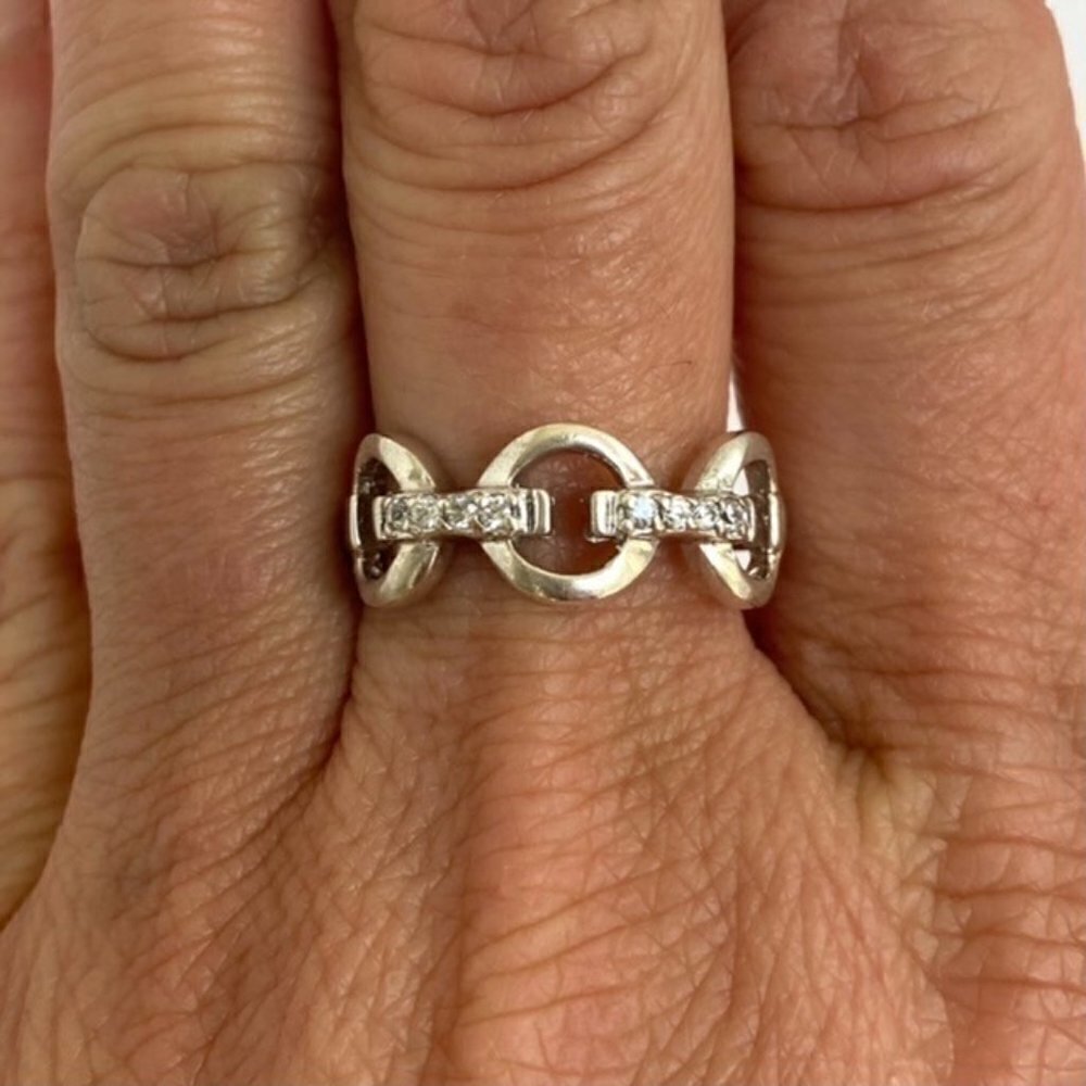 Silver Plated 8MM Cubic Zirconia Circle Bar Band Ring Size 8.75